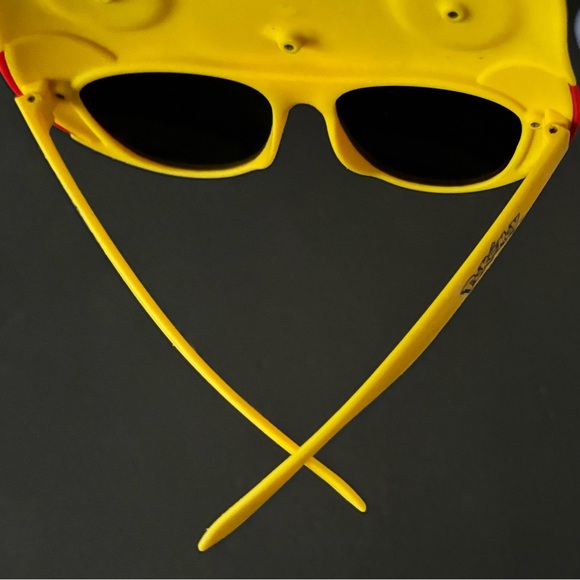 Pokémon Pikachu Sun-Staches Cosplay Mask Anime Gamer Collectors Sunglasses - Picture 3 of 7